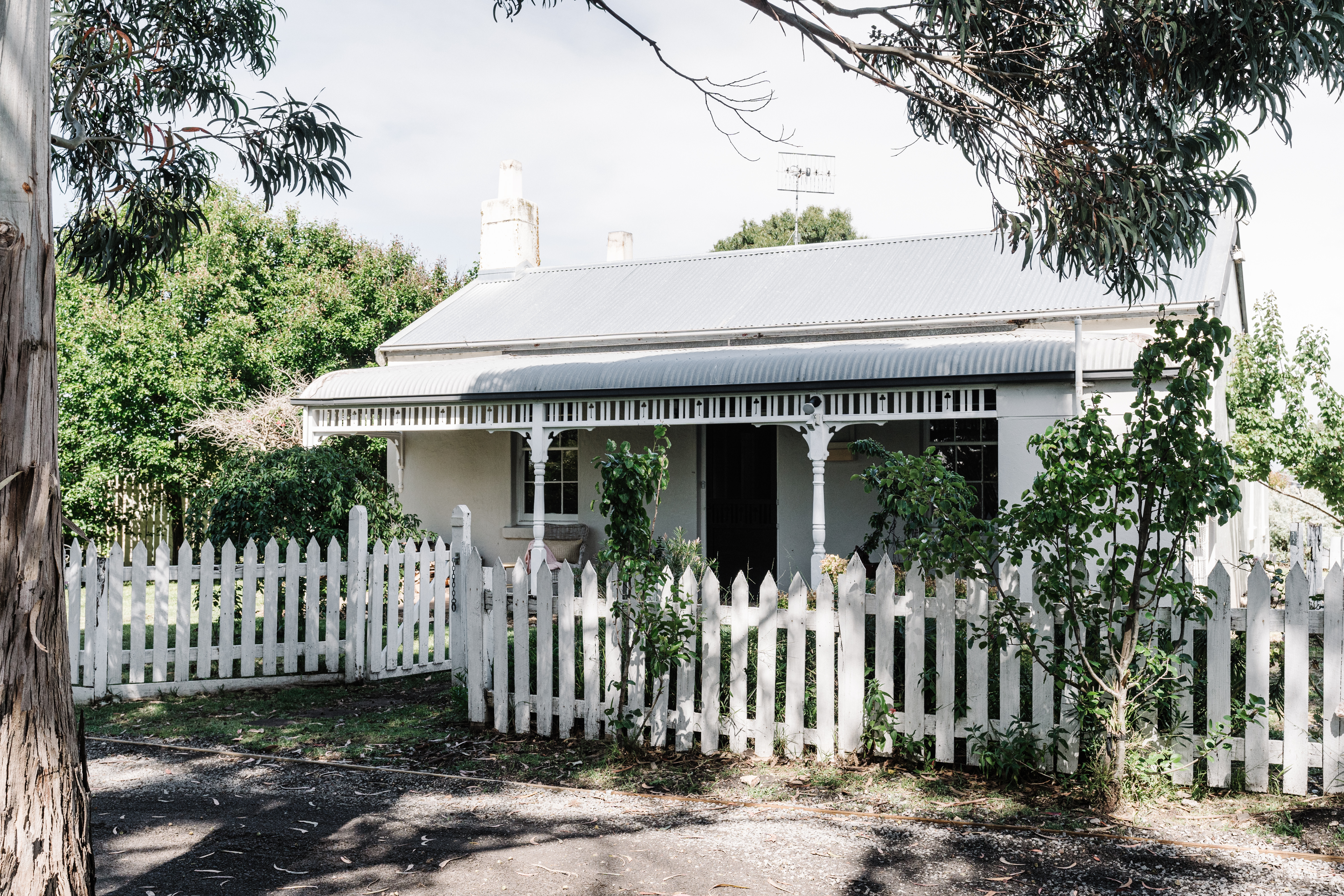Visit Sarah Lu’s Charming Port Fairy Home