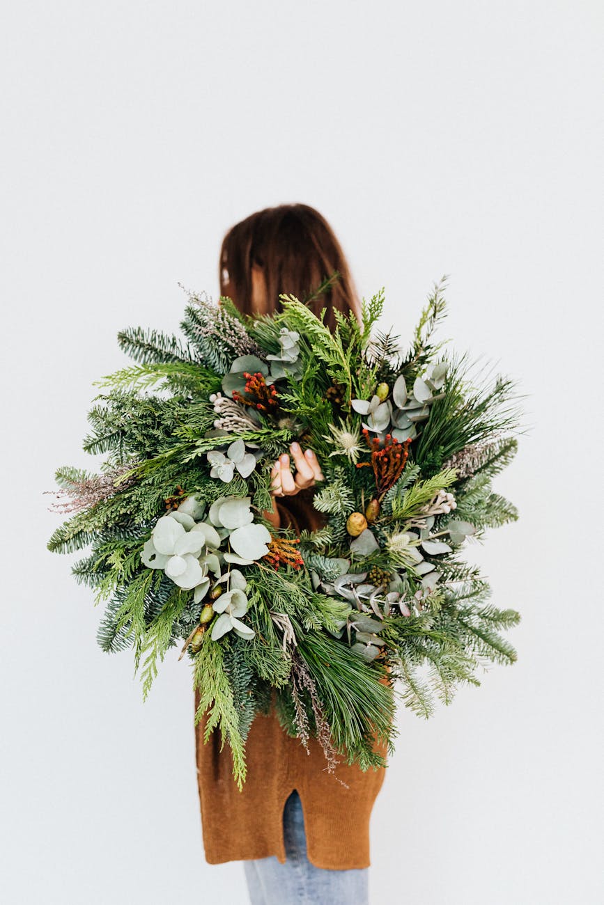 How to Make Your Own DIY Christmas Wreath
